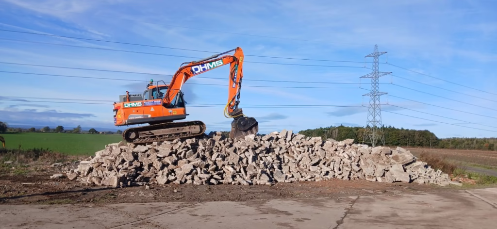 14 Tonne Crusher Bucket on stone pile