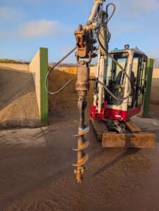 hole borer 1.5 tonne